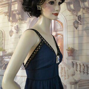 Cynthia Steffe Designer Cocktail Dress Dk Blue Sz 6 Eyelet Trm Lined Knee Length